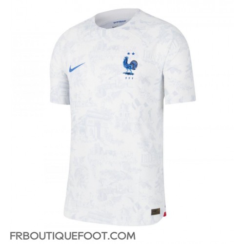 Maillot de foot France Karim Benzema #19 Extérieur vêtements Monde 2022 Manches Courtes